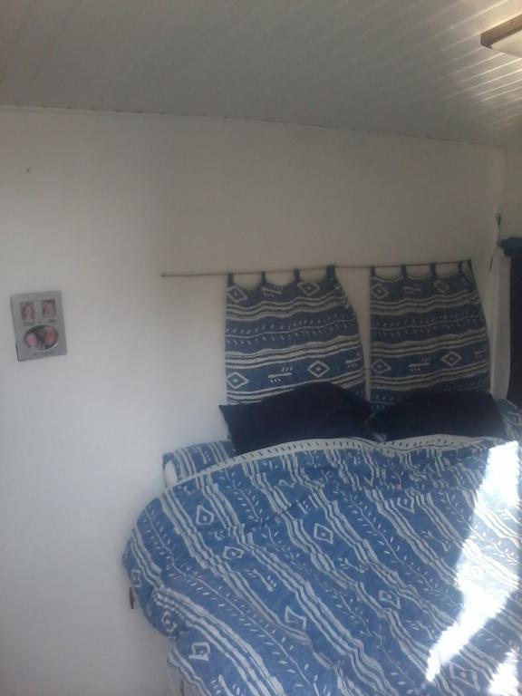 Bateau Houseboat Camille Hotel Donchery ภายนอก รูปภาพ