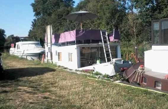 Bateau Houseboat Camille Hotel Donchery ภายนอก รูปภาพ